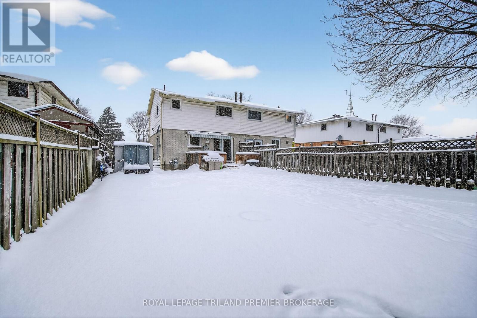 816 Dundalk Drive, London South (South P), ON - Outdoor