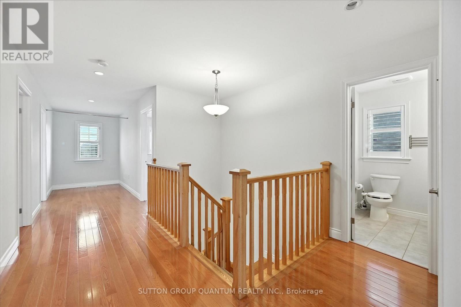 167 Alessio Drive, Hamilton, ON - Indoor Photo Showing Other Room