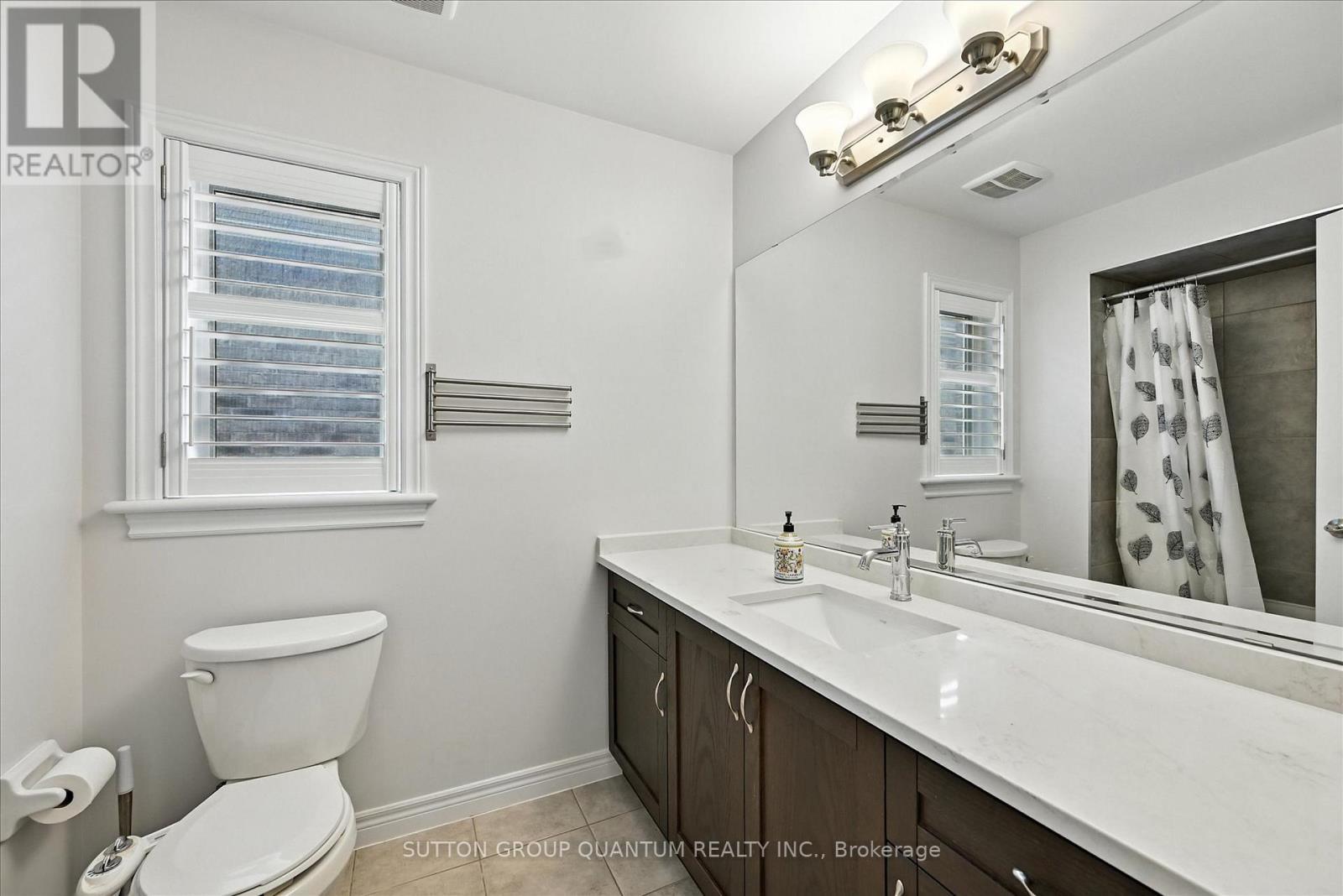 167 Alessio Drive, Hamilton, ON - Indoor Photo Showing Bathroom