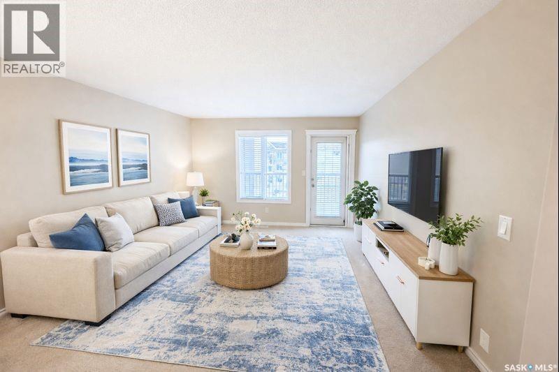 402 2909 Arens Road E, Regina, SK - Indoor Photo Showing Living Room
