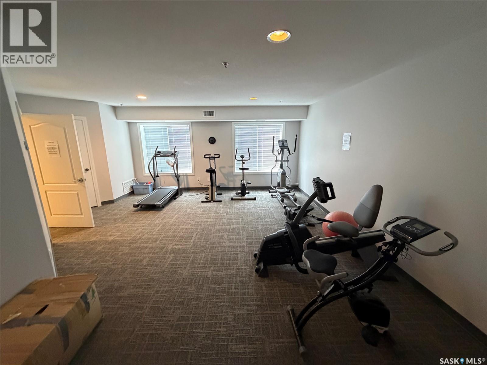 402 2909 Arens Road E, Regina, SK - Indoor Photo Showing Gym Room