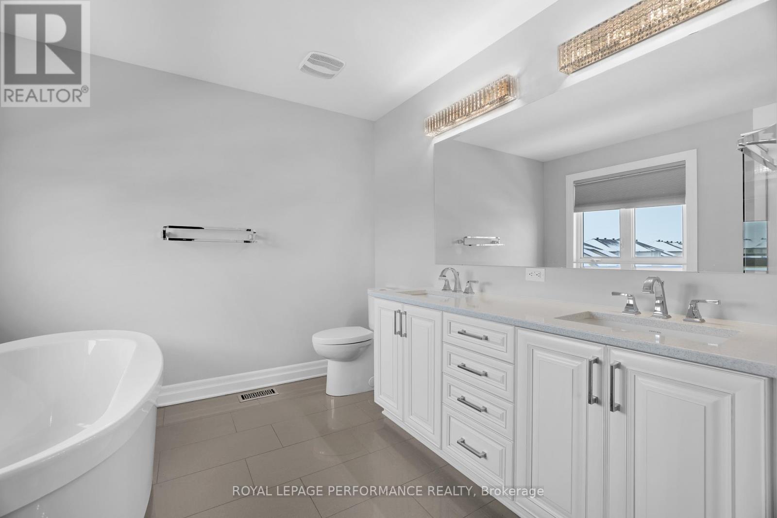 508 Yellow Birch Street, Ottawa, ON - Indoor Photo Showing Bathroom