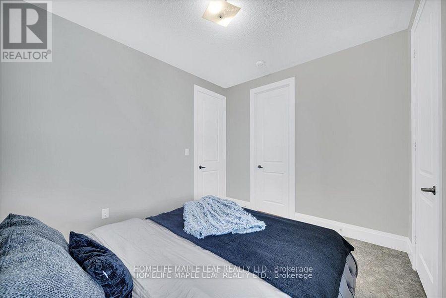1242 Talisman Manor, Pickering, ON - Indoor Photo Showing Bedroom