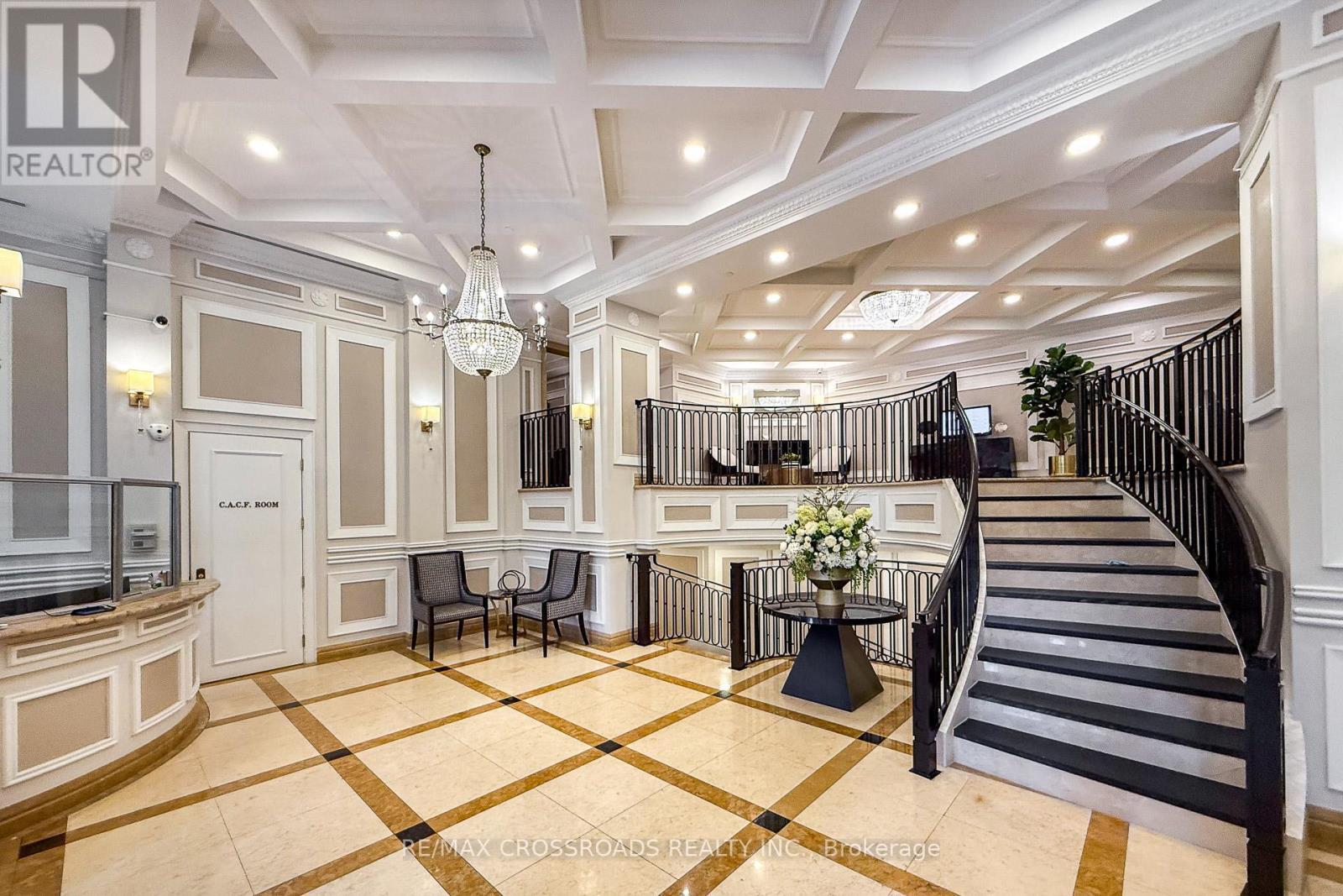 210 - 10 Old York Mills Road, Toronto, ON - Indoor Photo Showing Other Room