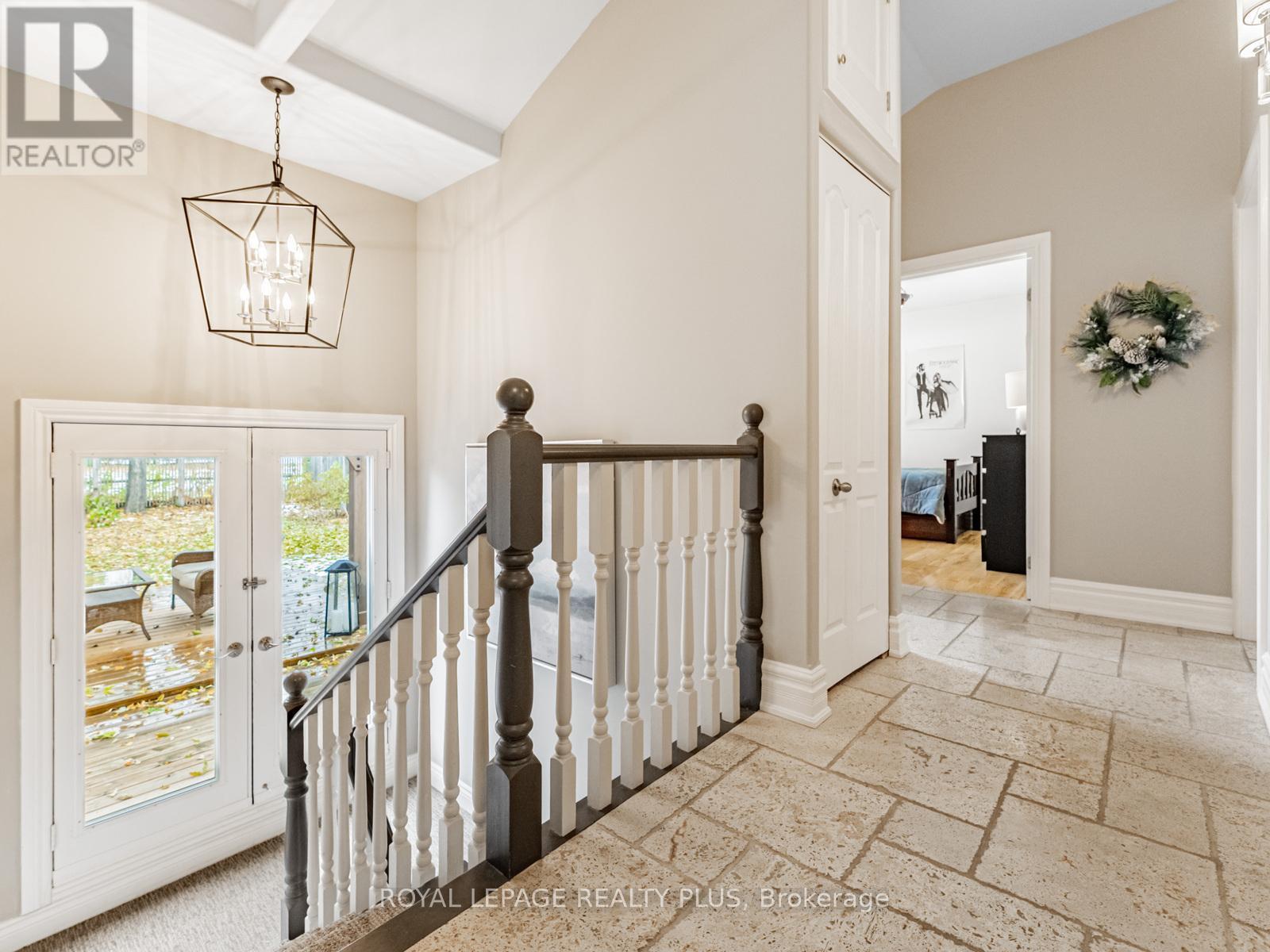 1885 Hindhead Road, Mississauga, ON - Indoor Photo Showing Other Room