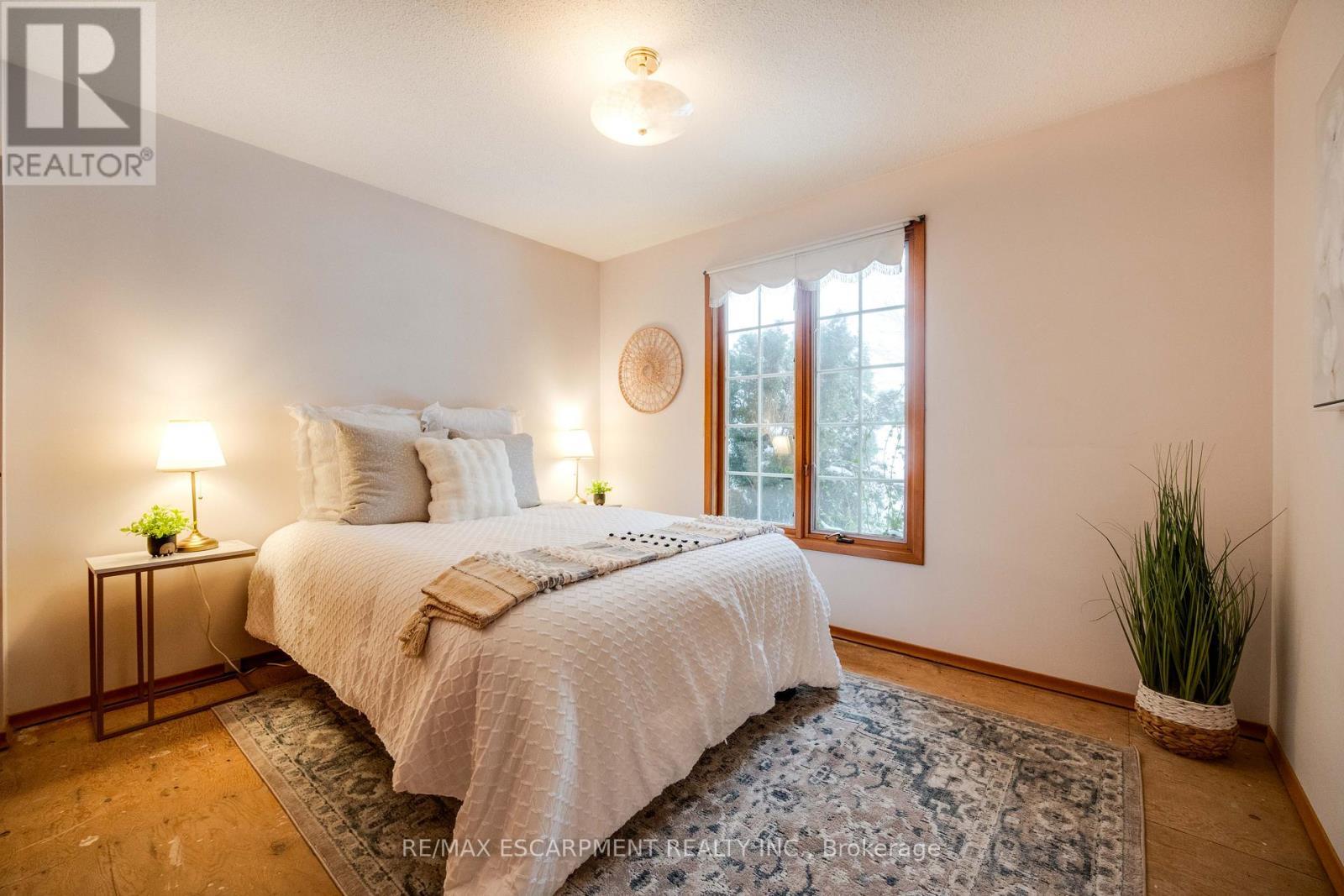 46 Esther Avenue, Cambridge, ON - Indoor Photo Showing Bedroom