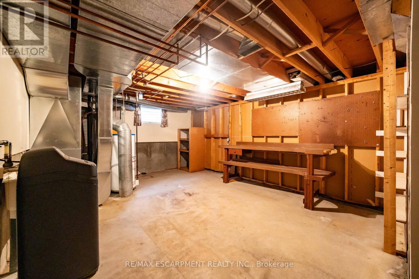 46 Esther Avenue, Cambridge, ON - Indoor Photo Showing Basement