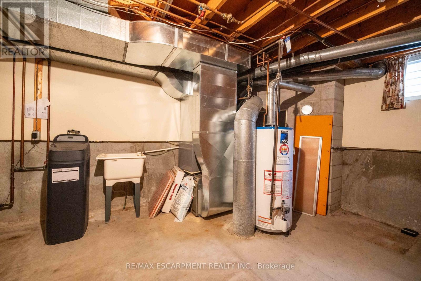 46 Esther Avenue, Cambridge, ON - Indoor Photo Showing Basement