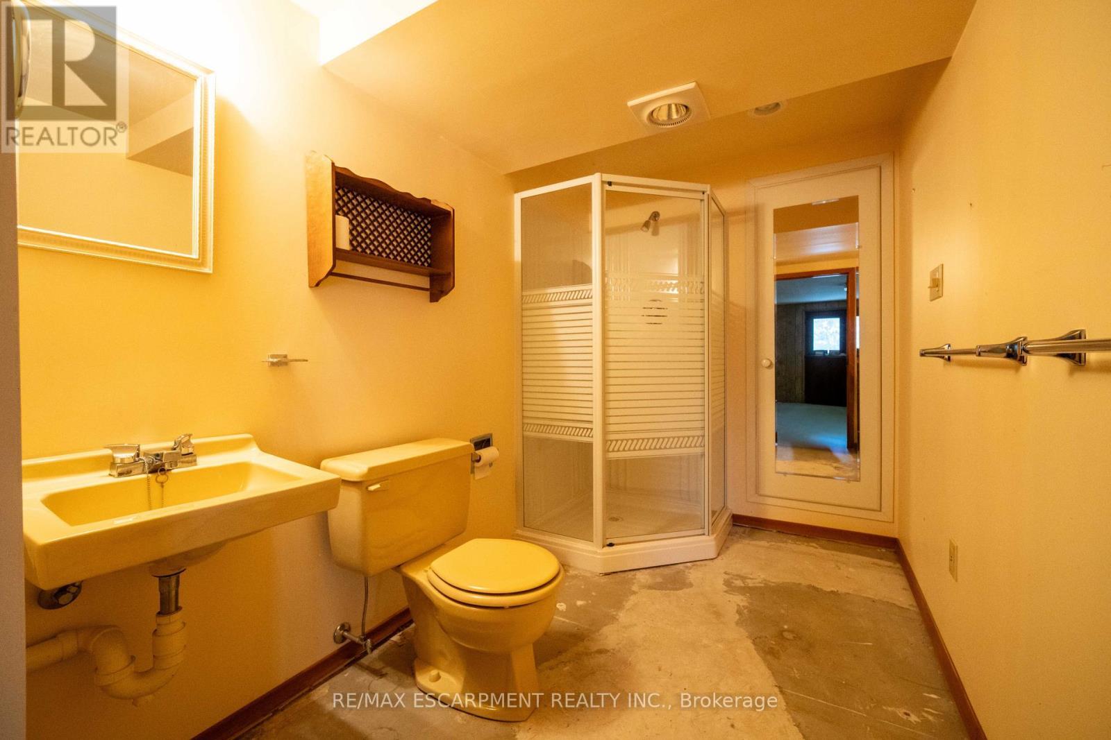 46 Esther Avenue, Cambridge, ON - Indoor