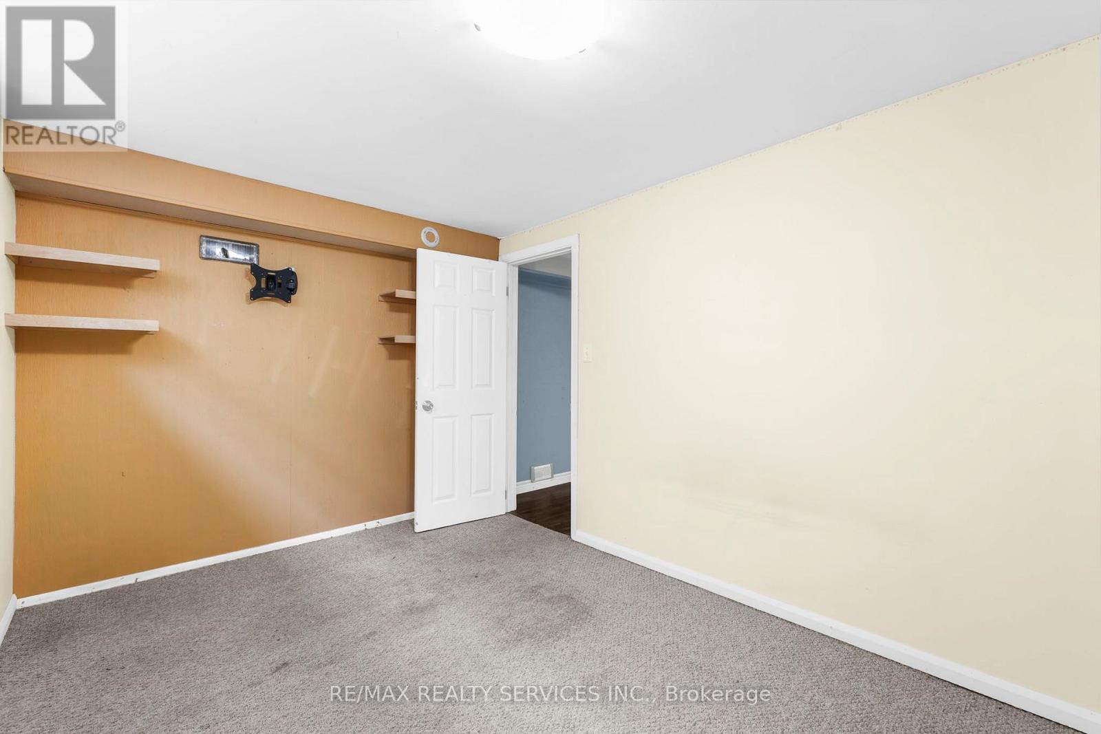 368 Upper Kenilworth Avenue, Hamilton, ON - Indoor Photo Showing Other Room