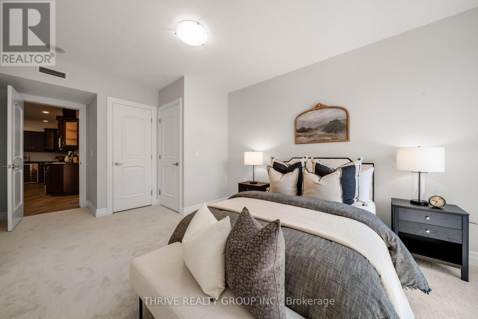 407 - 250 Pall Mall Street, London East (East F), ON - Indoor Photo Showing Bedroom