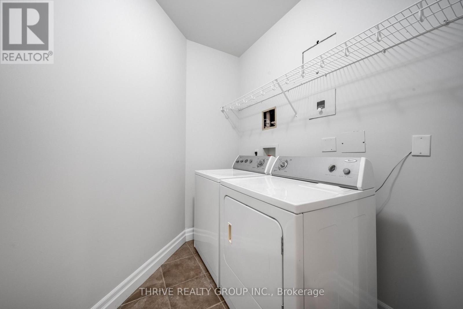 407 - 250 Pall Mall Street, London East (East F), ON - Indoor Photo Showing Laundry Room