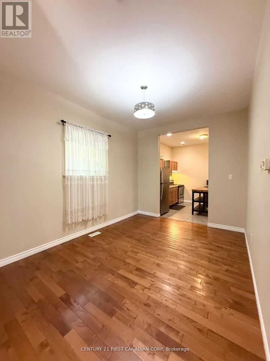 528 Pall Mall St Street, London East (East F), ON