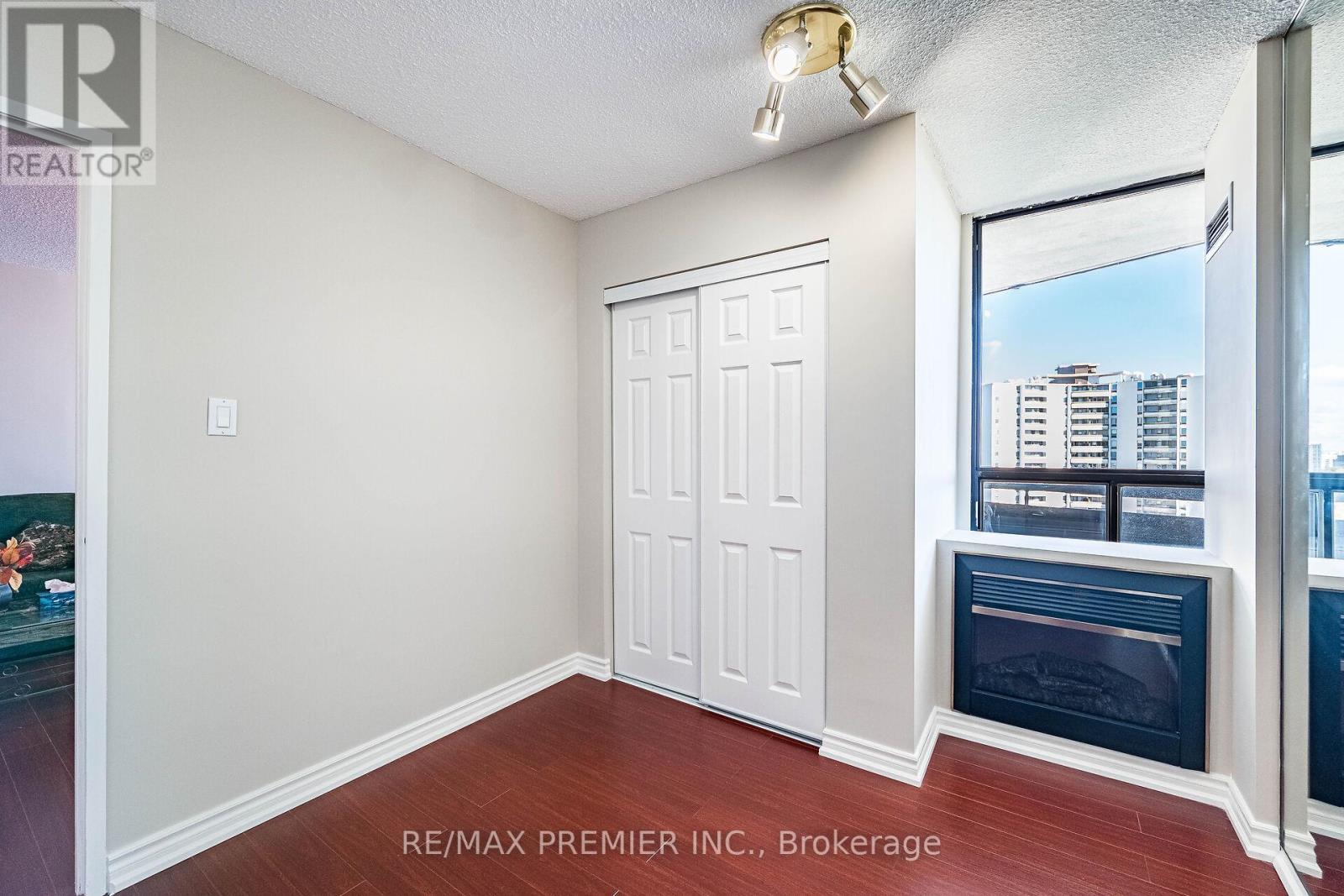 2308 - 75 Graydon Hall Drive, Toronto, ON - Indoor Photo Showing Other Room