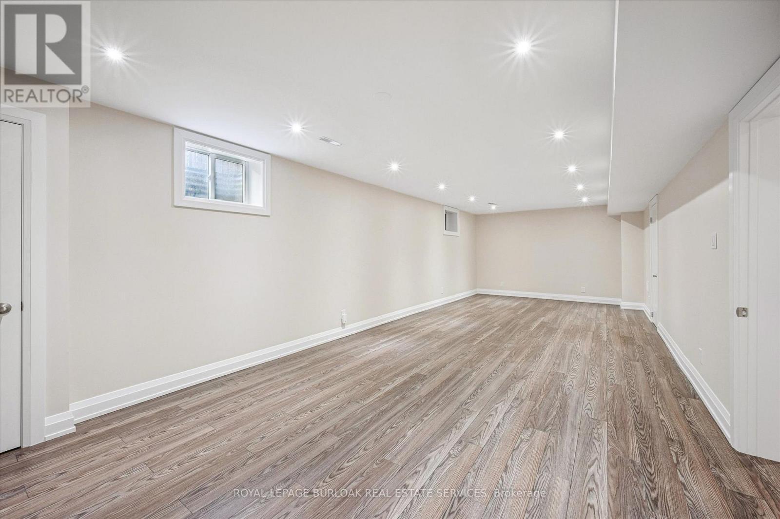 4069 Lakeshore Road, Burlington, ON - Indoor Photo Showing Other Room