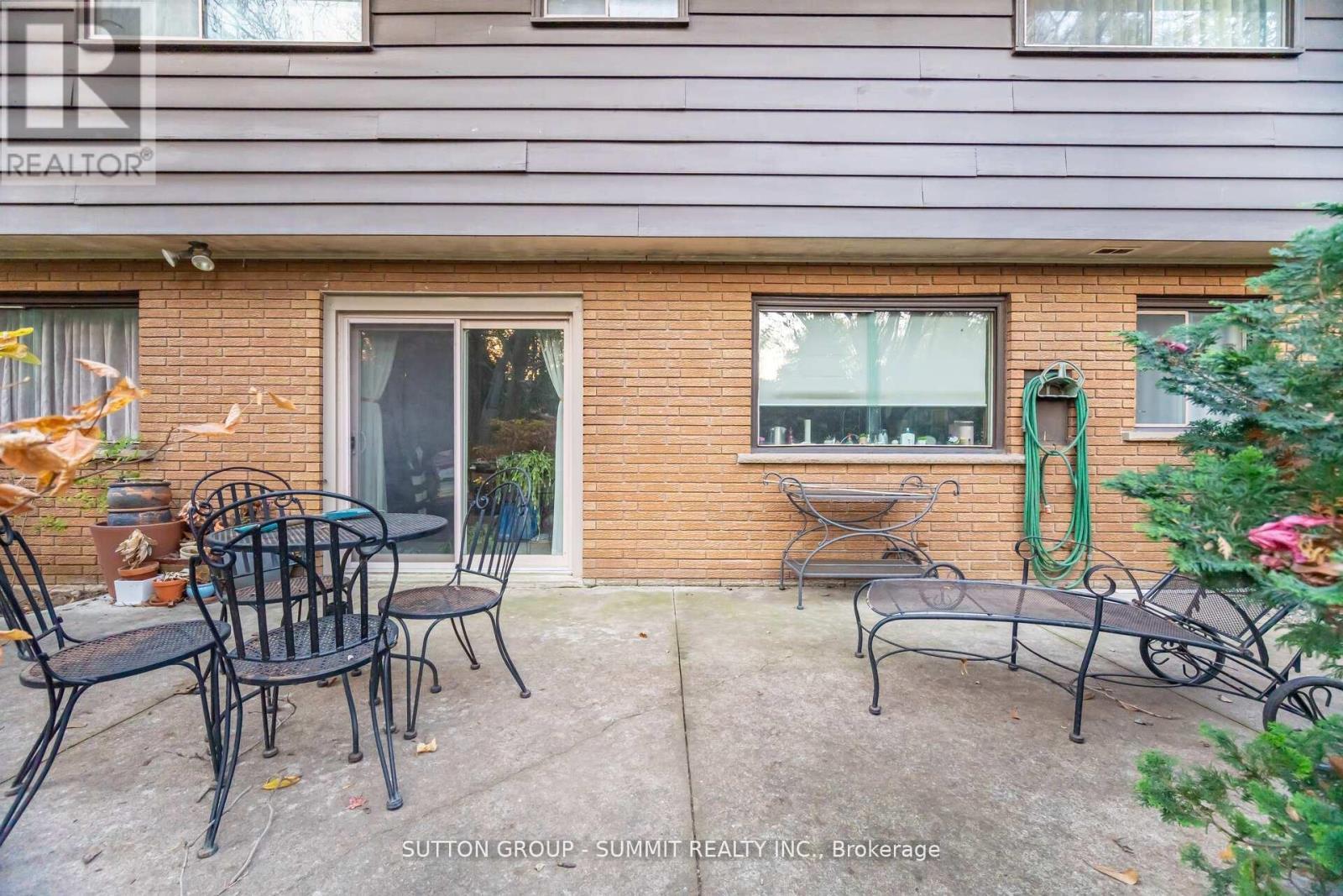 2264 Courrier Lane, Mississauga, ON - Outdoor With Deck Patio Veranda With Exterior
