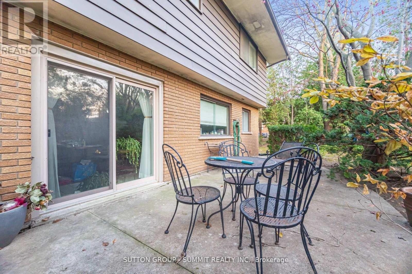2264 Courrier Lane, Mississauga, ON - Outdoor With Deck Patio Veranda With Exterior