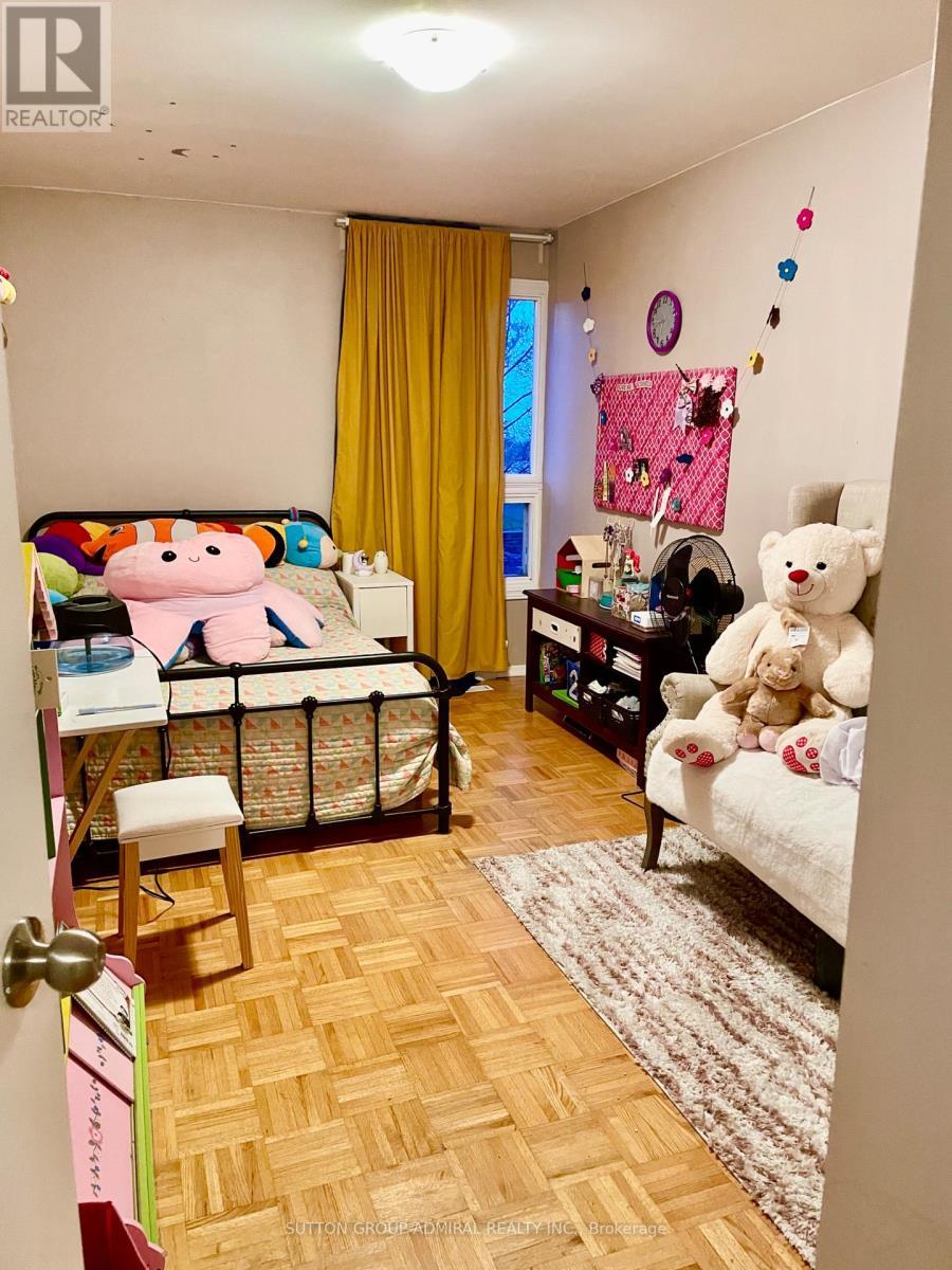 14 - 23 Four Winds Drive, Toronto, ON - Indoor