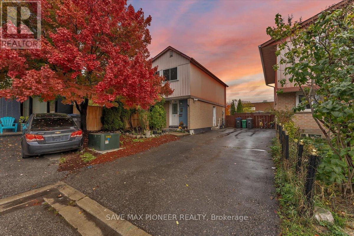 11 Great Oak Court, Brampton, ON - Outdoor