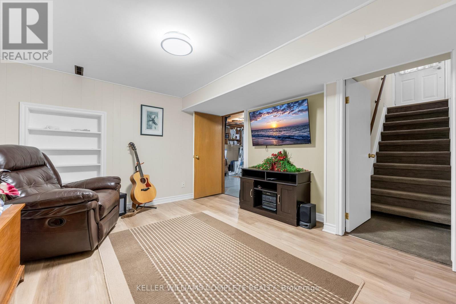 77 Lawfield Drive, Hamilton, ON - Indoor