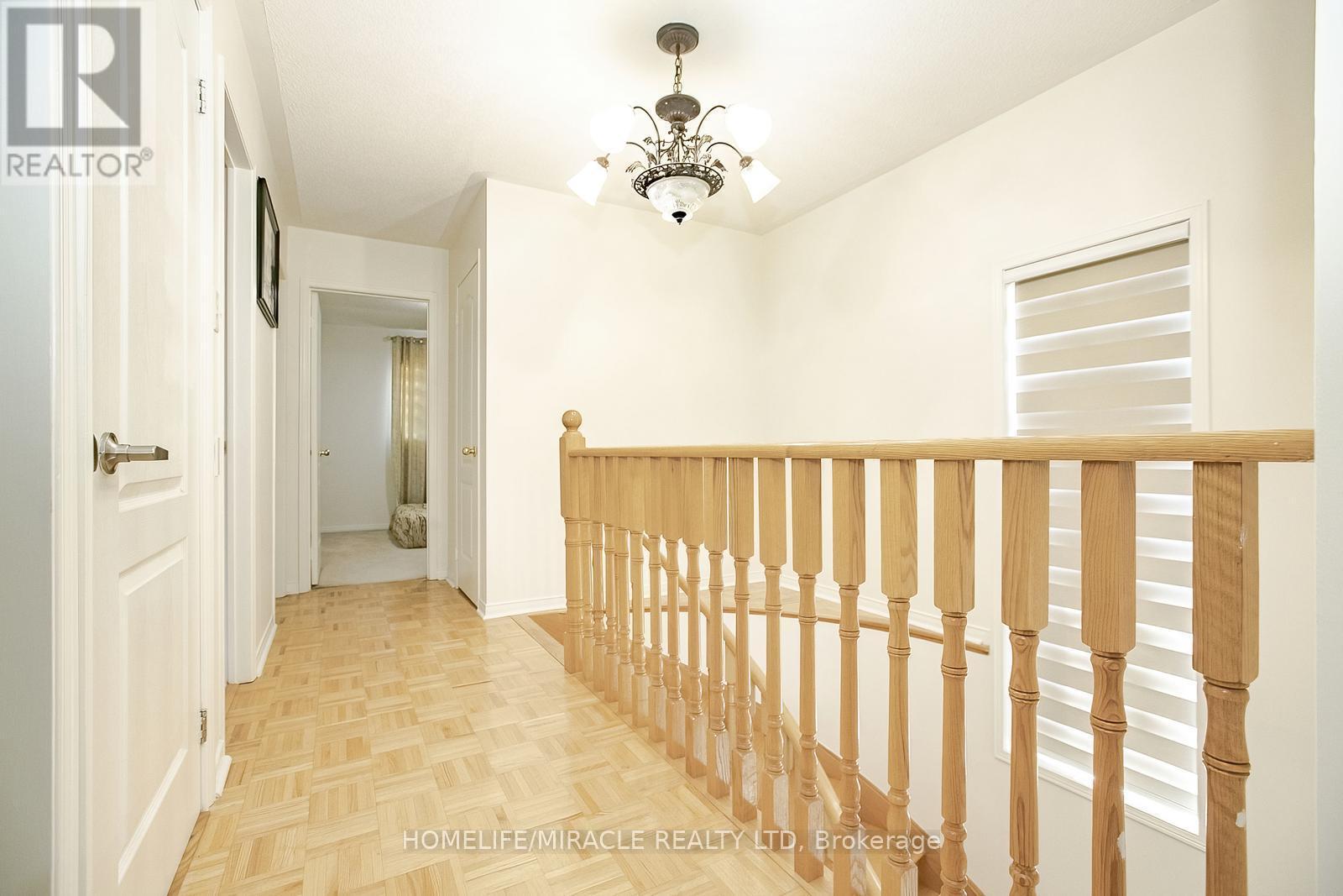 20 Culture Crescent, Brampton, ON - Indoor Photo Showing Other Room