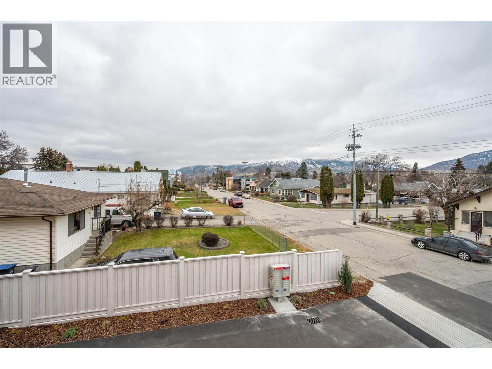 784 Argyle Street Unit# 102, Penticton, BC - Outdoor