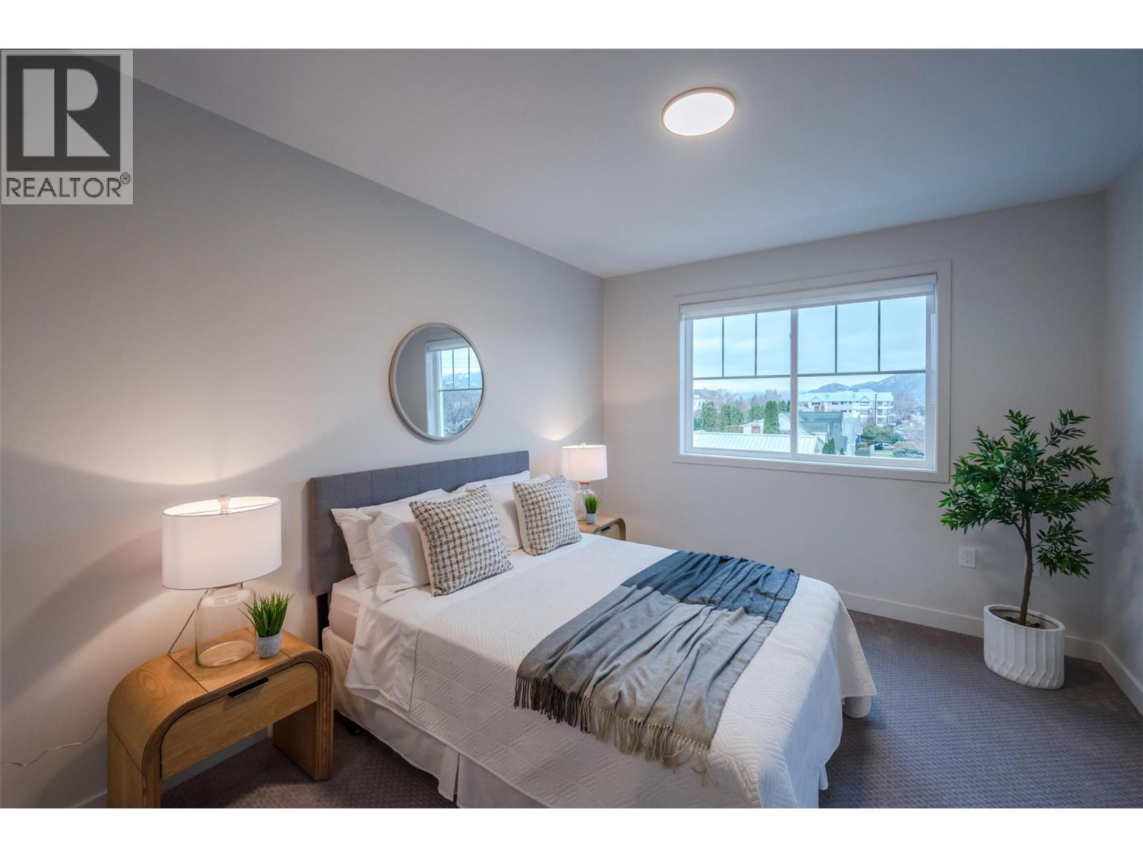 784 Argyle Street Unit# 102, Penticton, BC - Indoor Photo Showing Bedroom