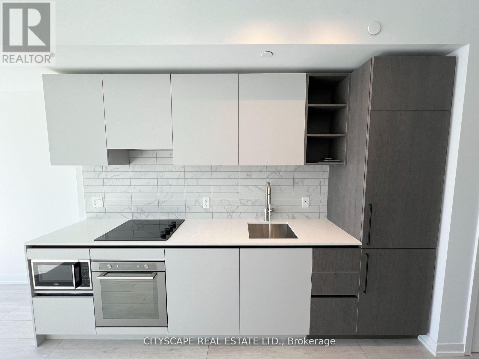 3901 - 55 Mercer Street, Toronto, ON - Indoor Photo Showing Kitchen