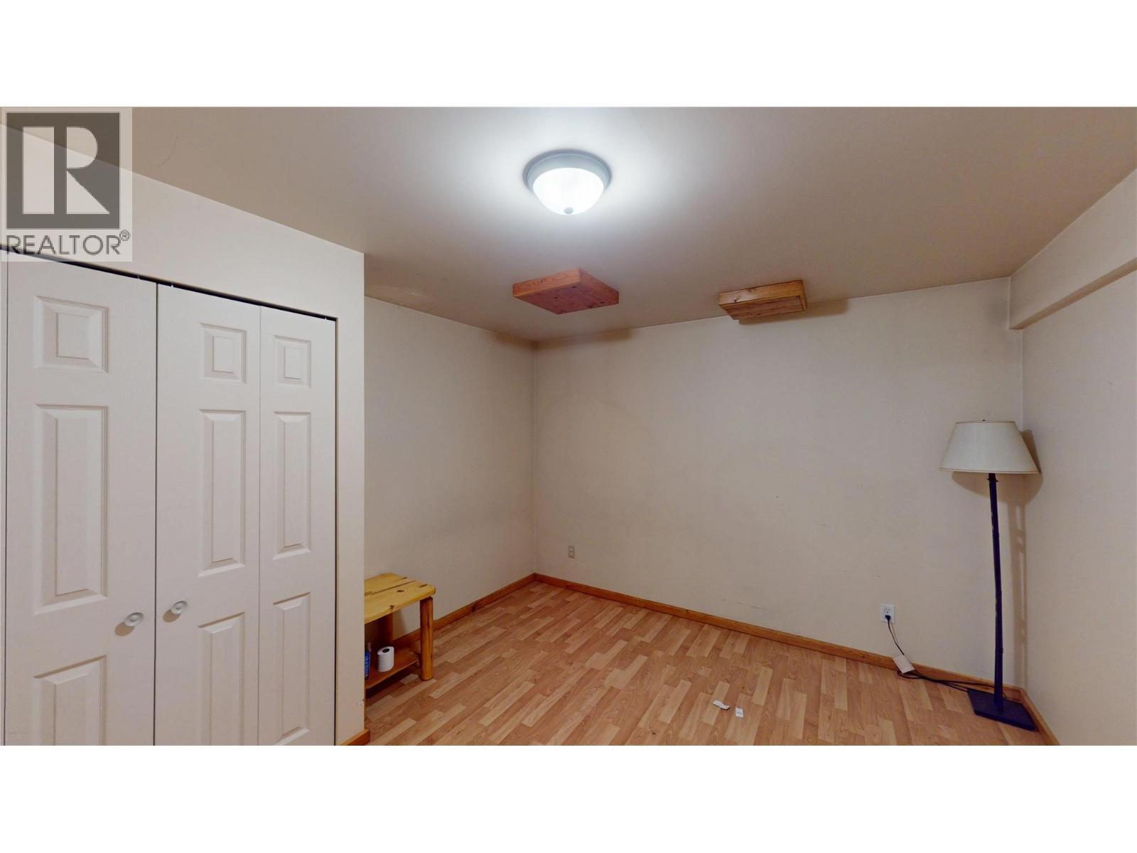 6228 Tamarack Road, Wasa, BC - Indoor Photo Showing Other Room