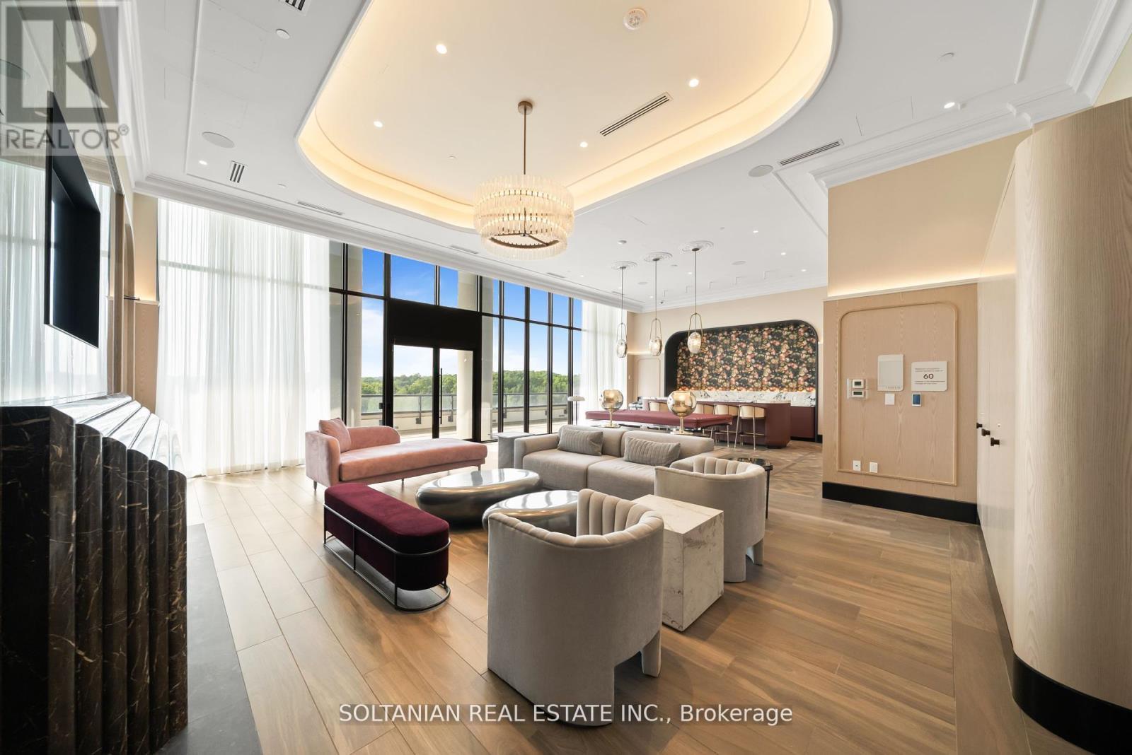 3204 - 10 Inn On The Park Drive, Toronto, ON - Indoor Photo Showing Other Room