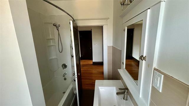 40 Arbuthnot St, Winnipeg, MB