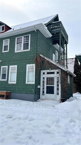 40 Arbuthnot St, Winnipeg, MB