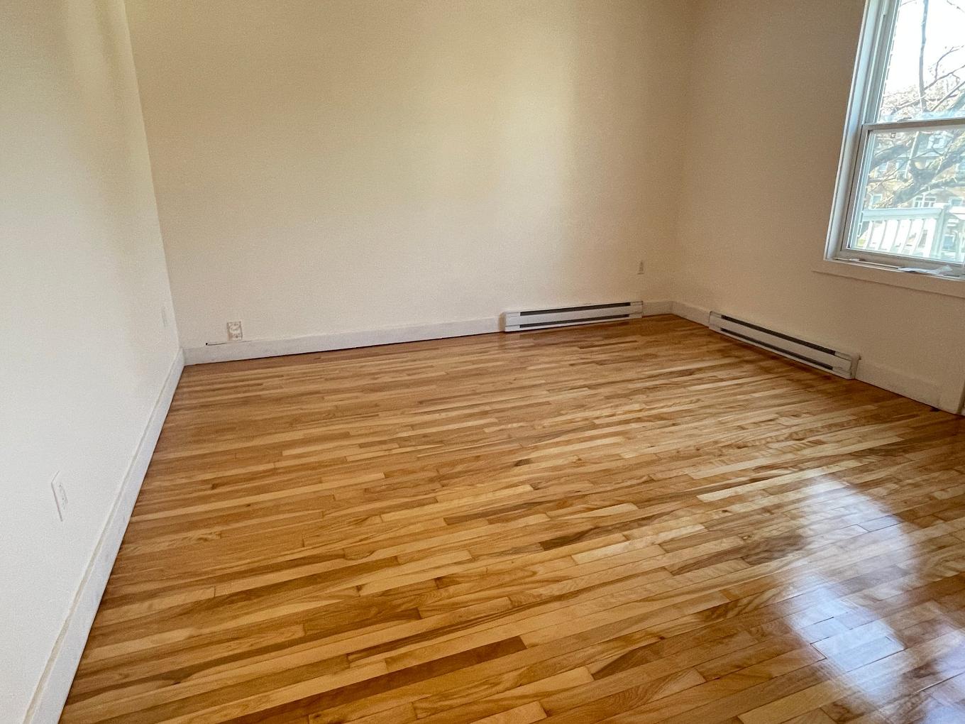 Bedroom - 4246-4242 - 4248 Boul. Gouin O., Montréal (Ahuntsic-Cartierville), QC - Indoor Photo Showing Other Room