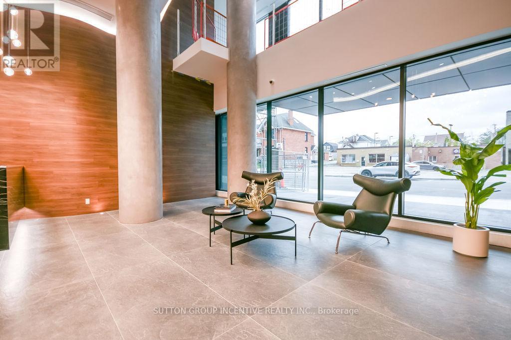 802 - 39 Mary Street, Barrie, ON - Indoor Photo Showing Other Room