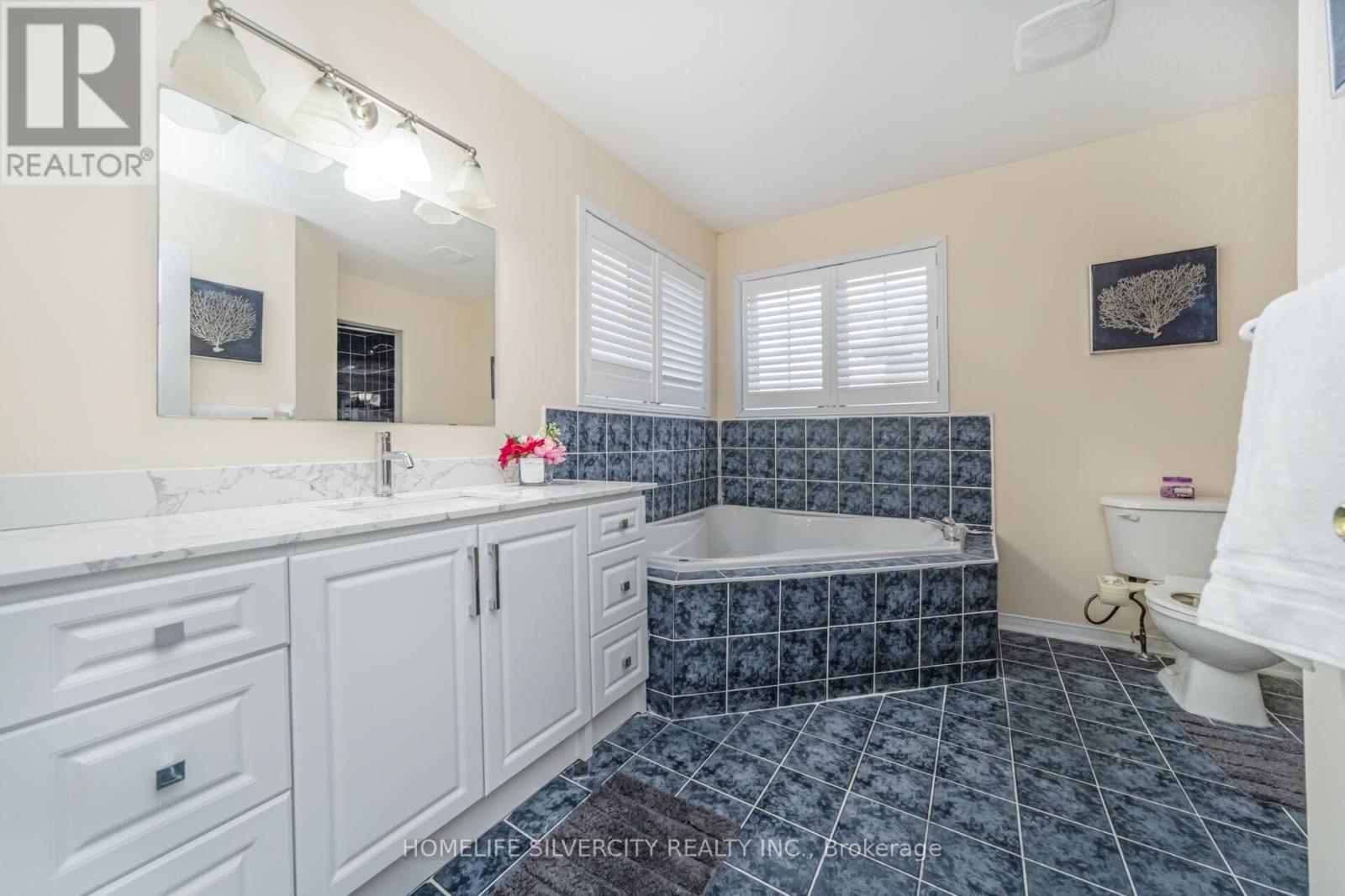 16 Coralreef Crescent, Brampton, ON - Indoor Photo Showing Bathroom
