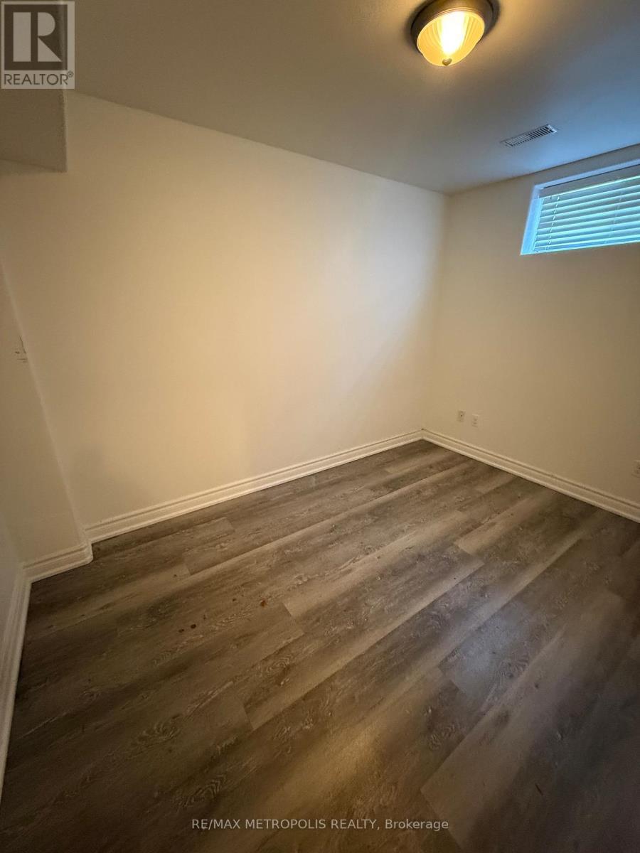 103 - 6045 Dunn Street, Niagara Falls, ON - Indoor