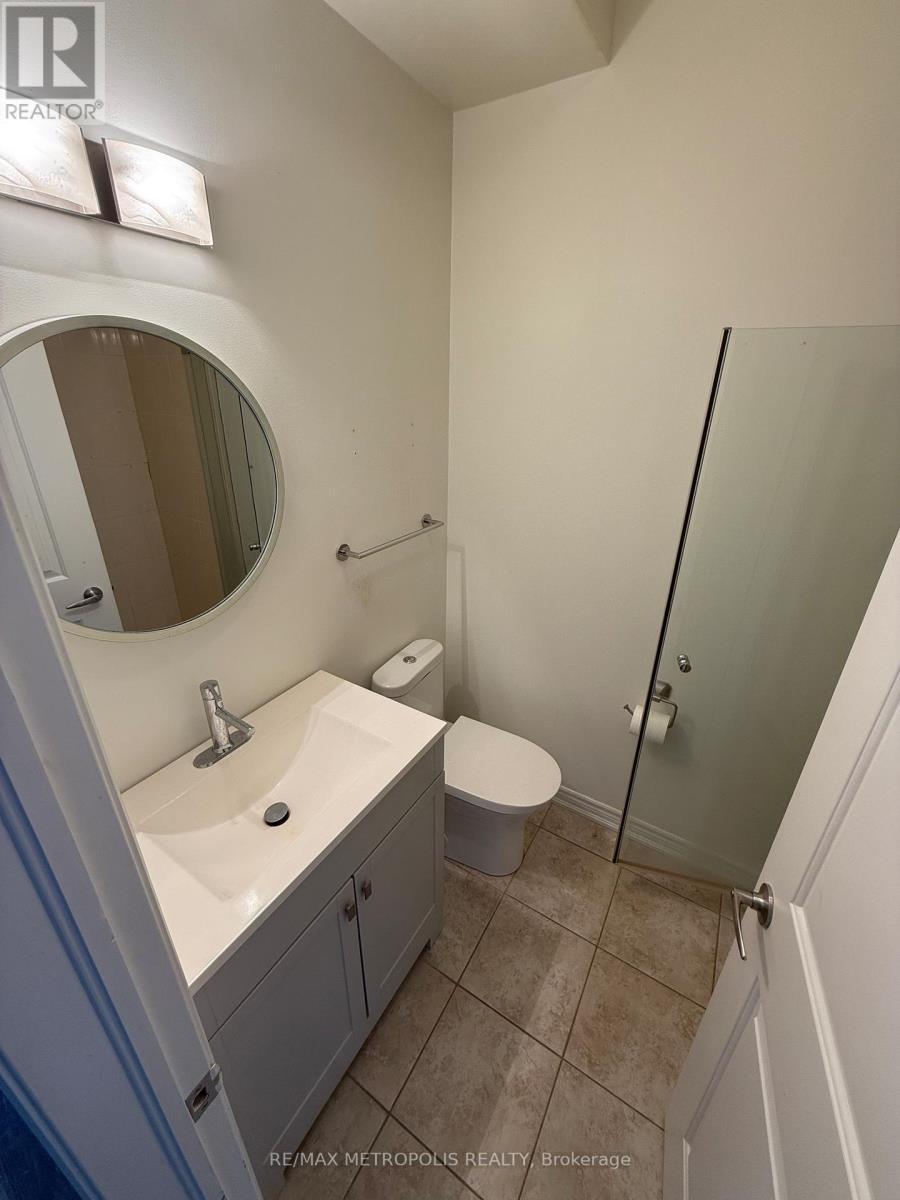 103 - 6045 Dunn Street, Niagara Falls, ON - Indoor Photo Showing Bathroom