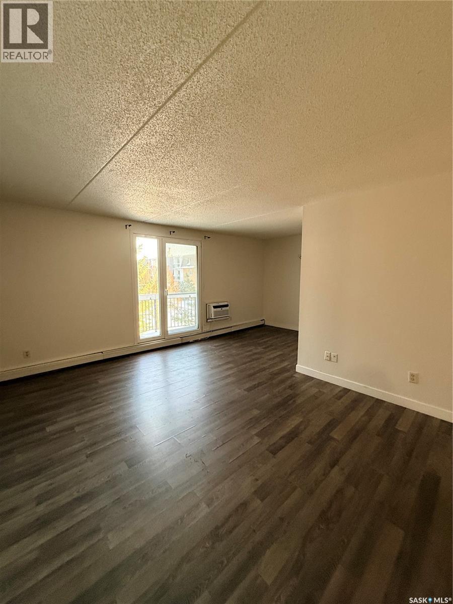 34 15 Centennial Street, Regina, SK - Indoor Photo Showing Other Room