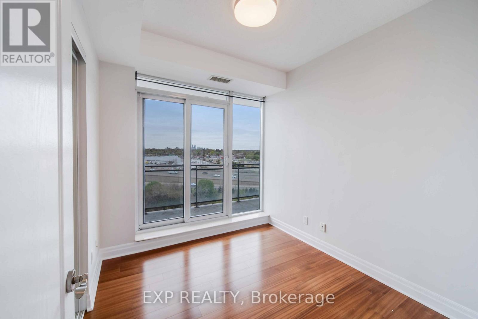 1003 - 2119 Lakeshore Boulevard W, Toronto (Mimico), ON - Indoor Photo Showing Other Room