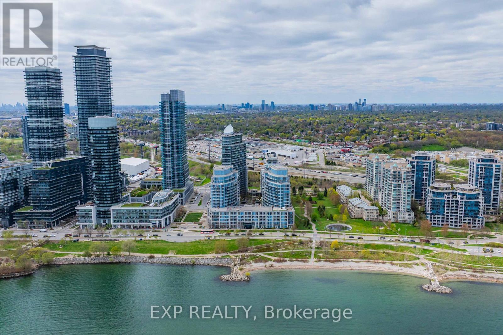 1003 - 2119 Lakeshore Boulevard W, Toronto (Mimico), ON - Outdoor With Body Of Water With View