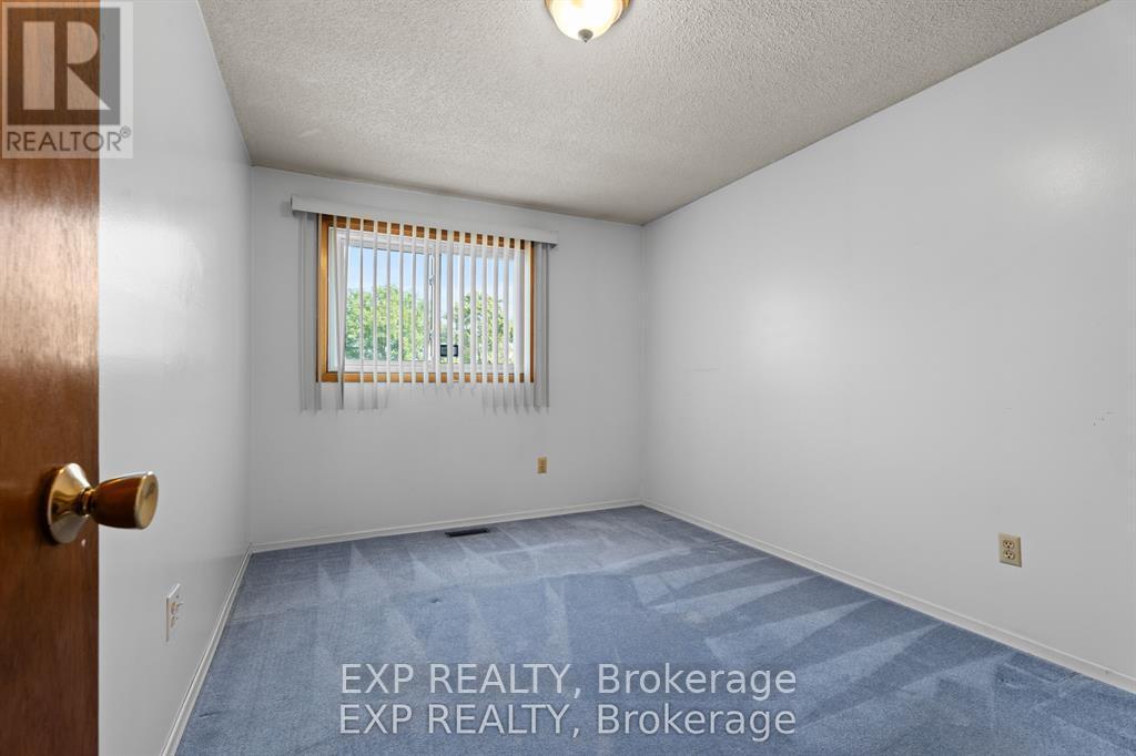 366 Franklin Road, Hamilton, ON - Indoor Photo Showing Other Room