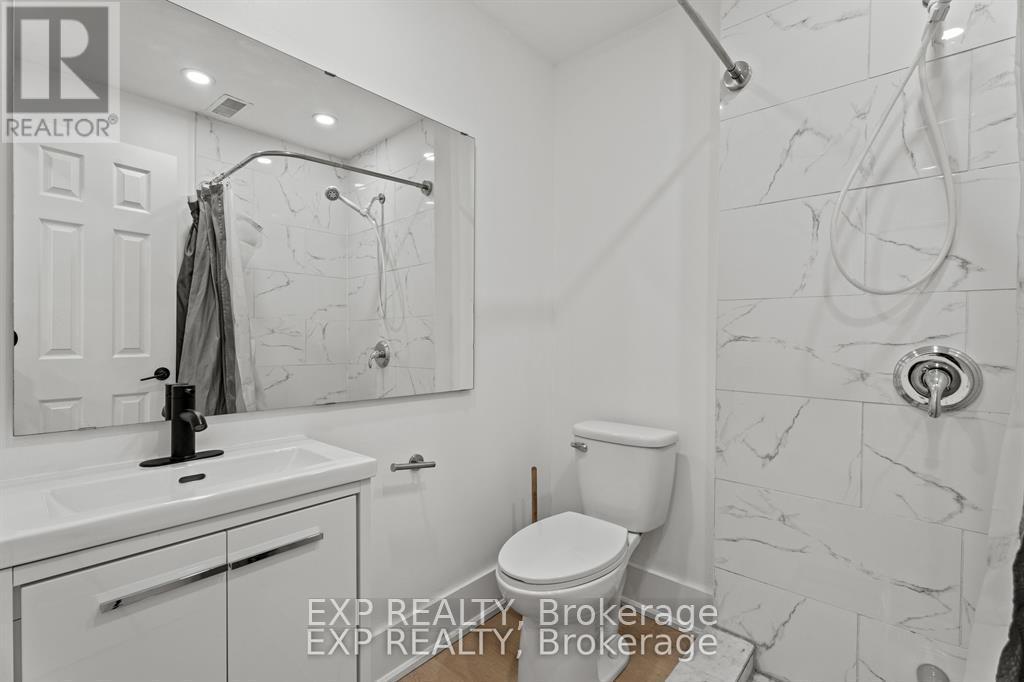 93 John Street S, Hamilton, ON