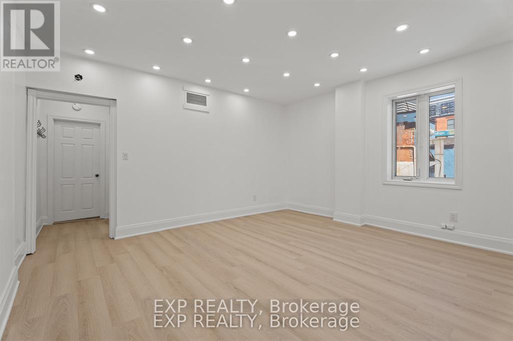 93 John Street S, Hamilton, ON