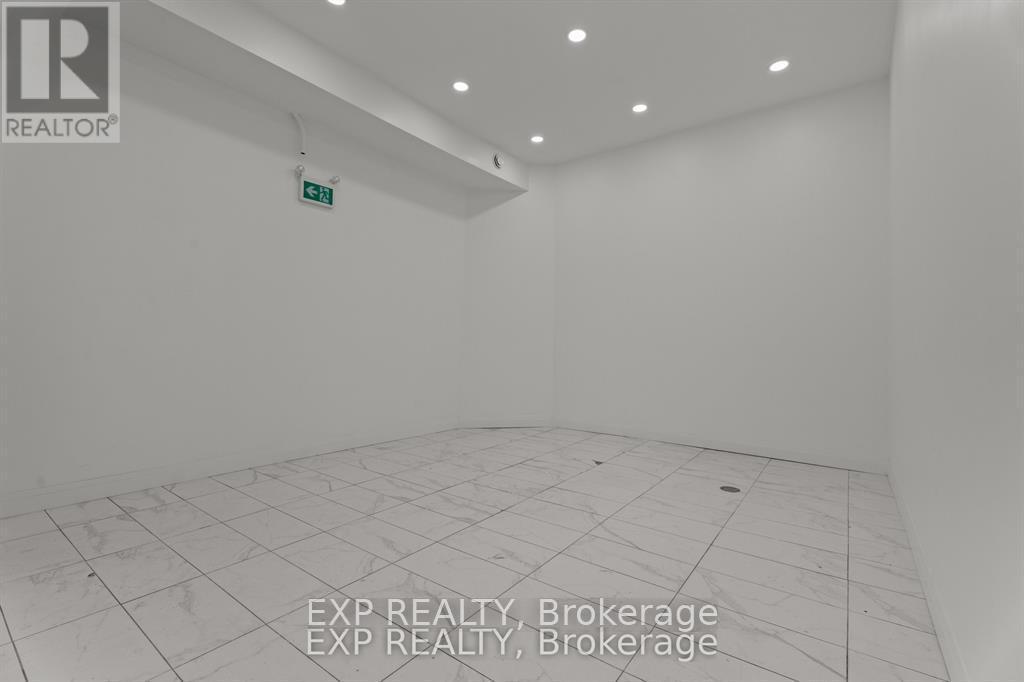 93 John Street S, Hamilton, ON