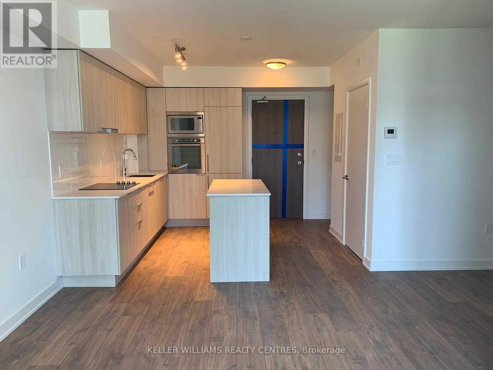 507 - 576 Front Street S, Toronto, ON - Indoor Photo Showing Kitchen