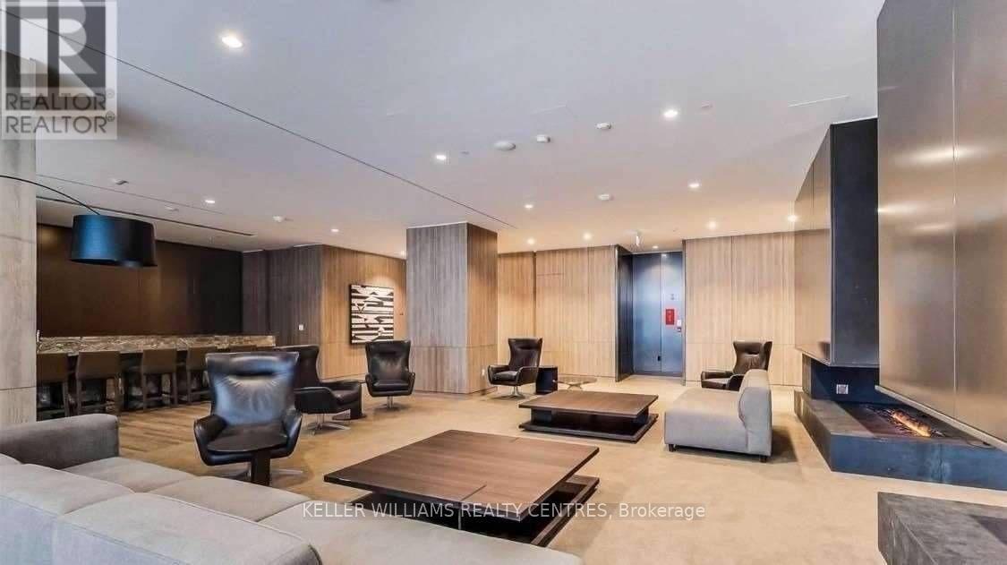 507 - 576 Front Street S, Toronto, ON - Indoor