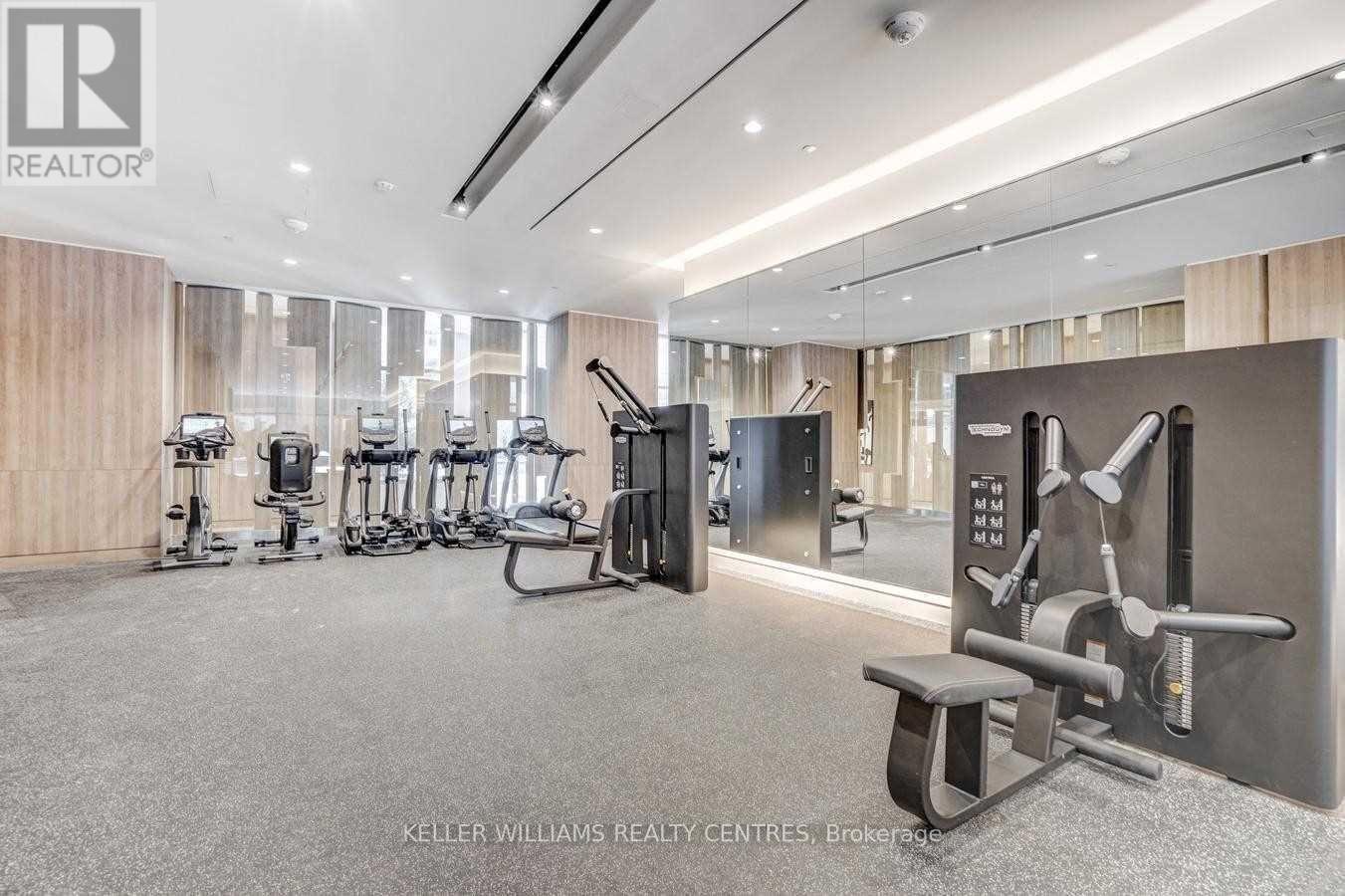 507 - 576 Front Street S, Toronto, ON - Indoor Photo Showing Gym Room