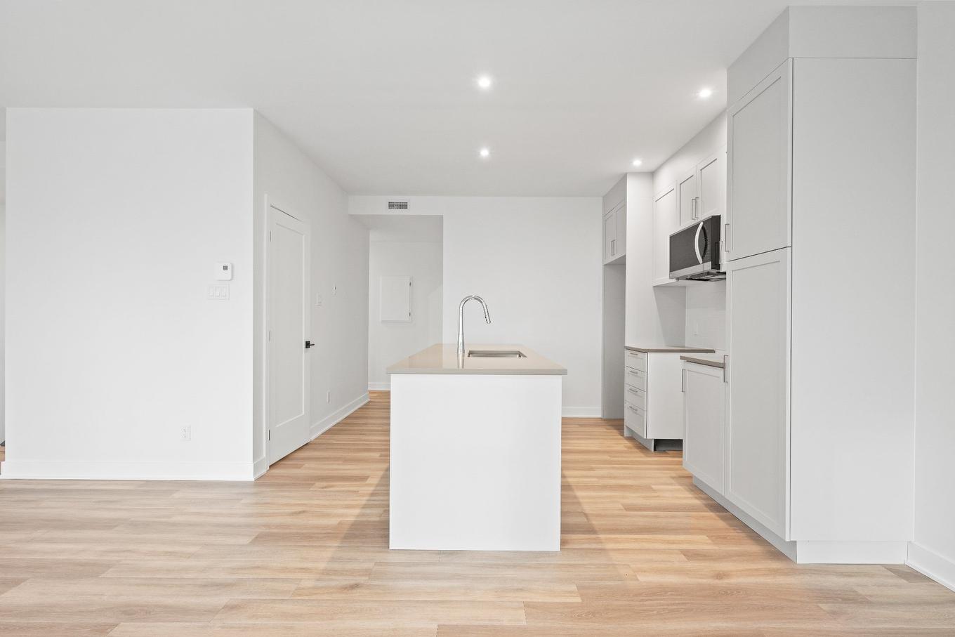 Kitchen - 10-280 Rue Du Mont-Plaisant, Mont-Tremblant, QC - Indoor