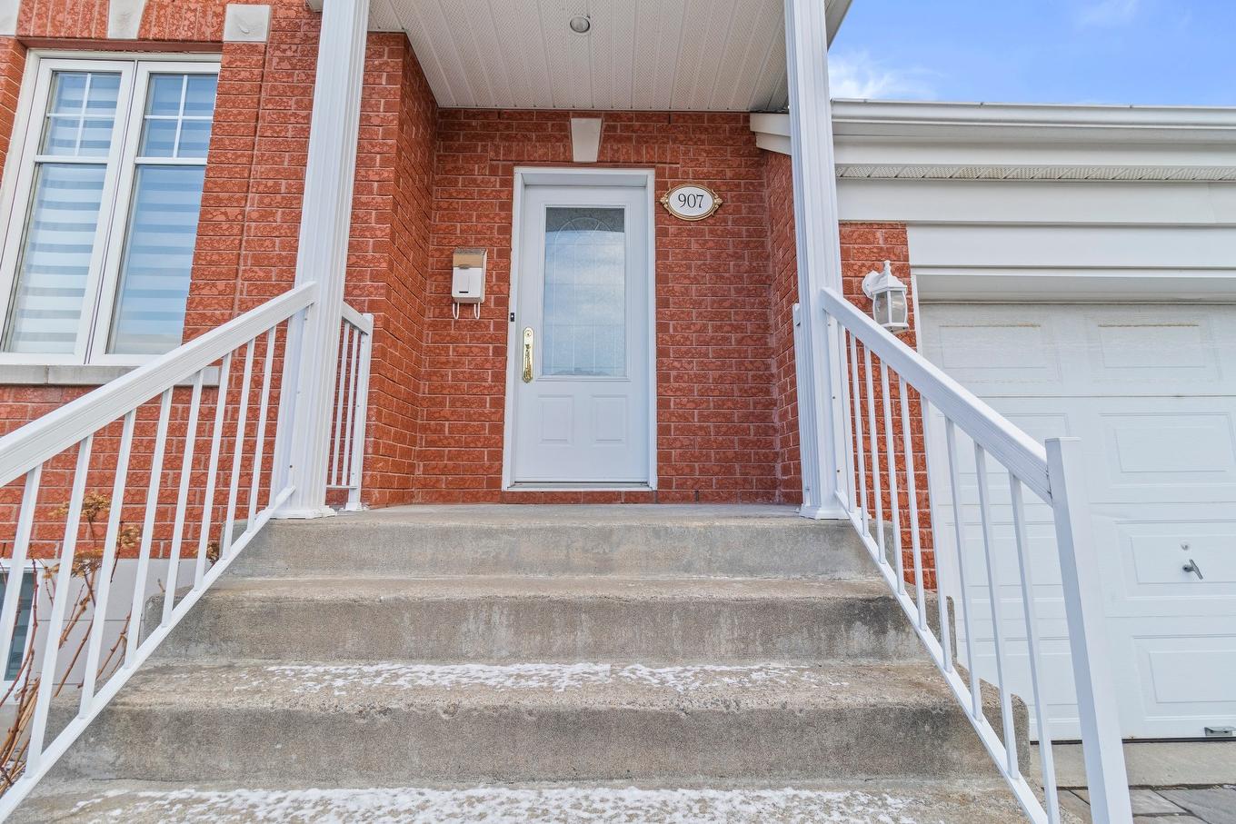 Frontage - 907 Rue Henri-Massé, Longueuil (Saint-Hubert), QC - Outdoor With Exterior