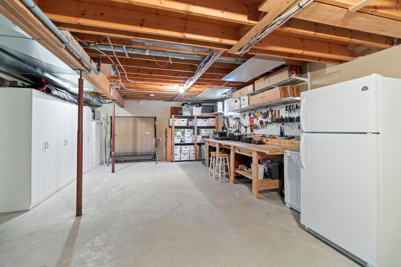 Workshop - 907 Rue Henri-Massé, Longueuil (Saint-Hubert), QC - Indoor Photo Showing Basement